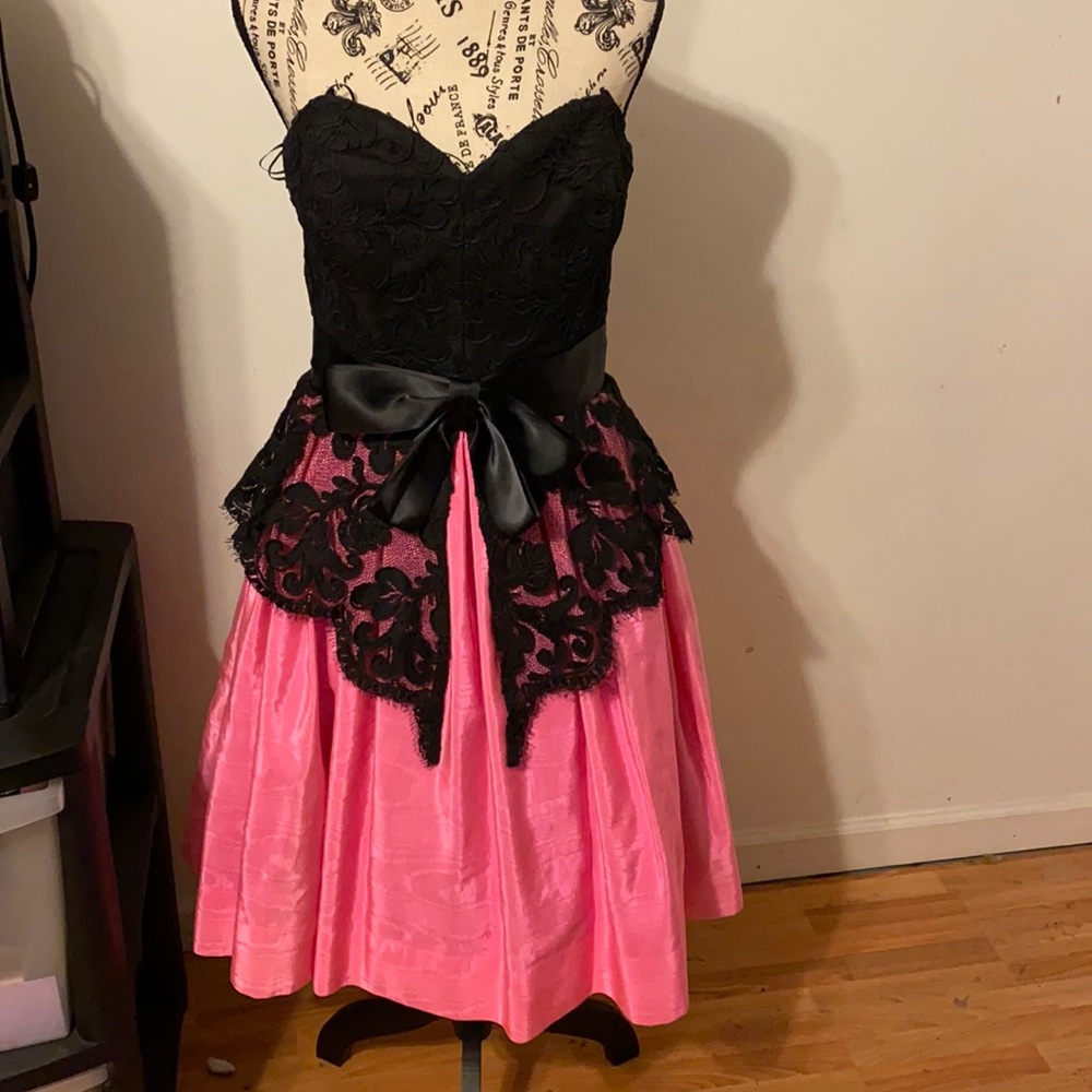 Pink and black gorgeous dress. Size is 12